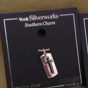CHARMS FOUR SAYINGS  CROSS, SILVER